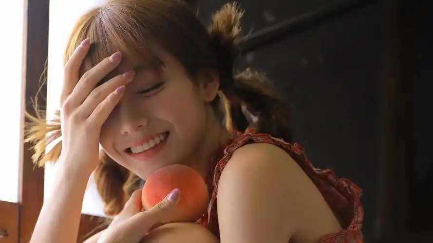 可爱小清新美女唯美写真桌面壁纸