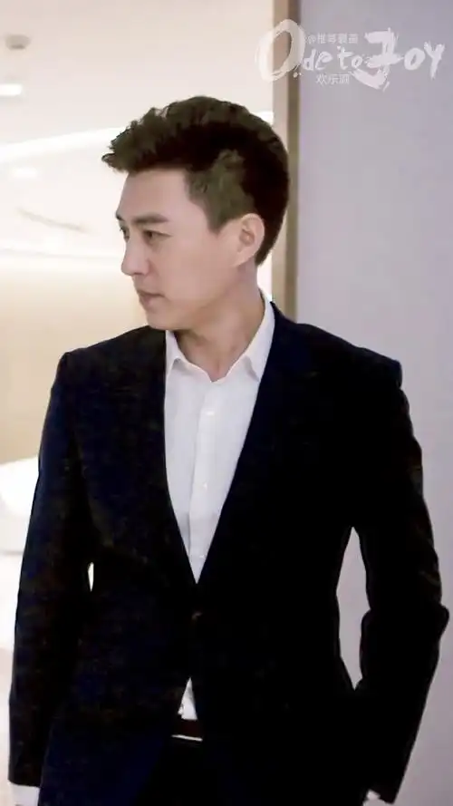 欢乐颂 谭宗明 手机壁纸