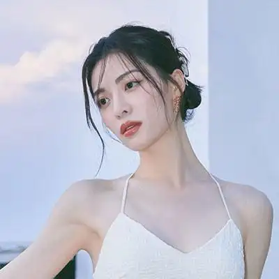 钟楚曦个人资料 - 钟楚曦身高/体重/年龄/图片 - 星爪时尚网