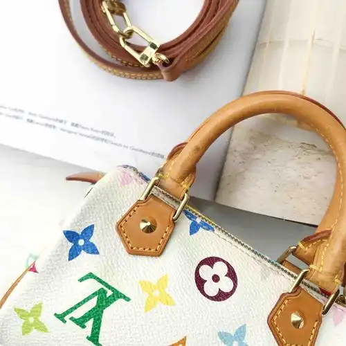 lvspeedymini白三彩公价10000