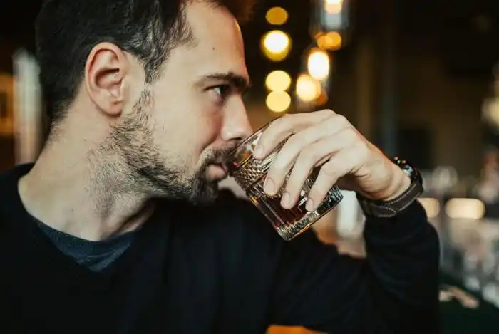 喝酒图片_酒的图片_真实酒图片大全_动图网