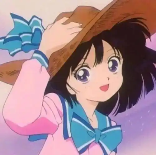 头像笑得很开心的女生头像