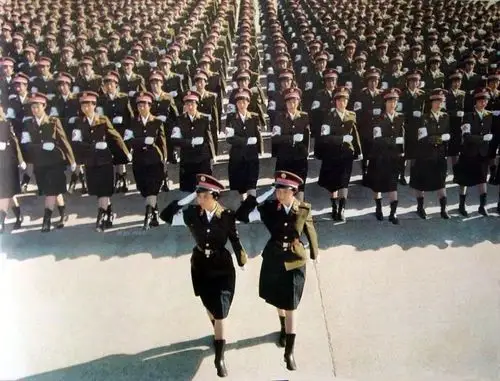 新中国国庆阅兵女兵受阅史参阅女兵范围越来越广