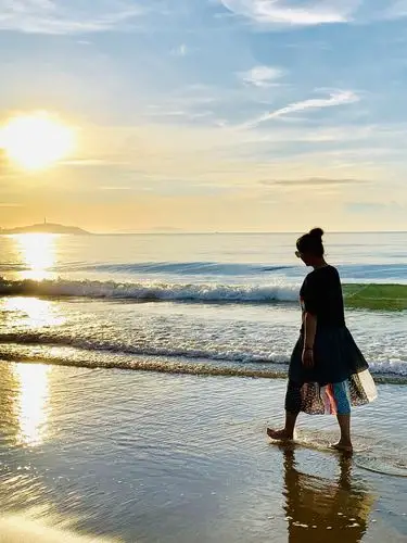 海棠湾海边剪影