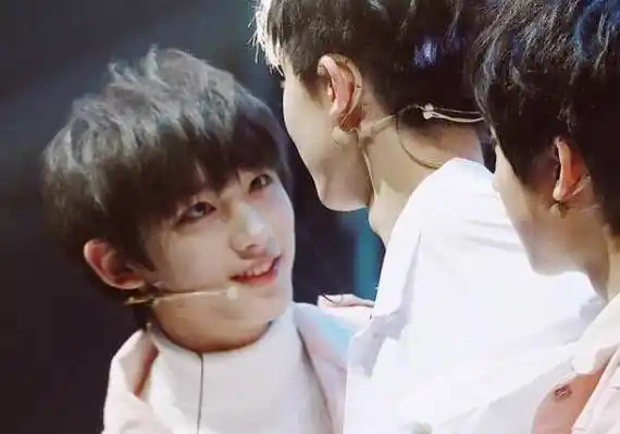 马嘉祺自曝择偶标准,身高劝退大批女粉,现在补钙还来得及吗_热度_团队