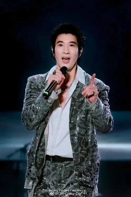 王力宏 那晚的万人山谷都在说爱你##王力宏##中考