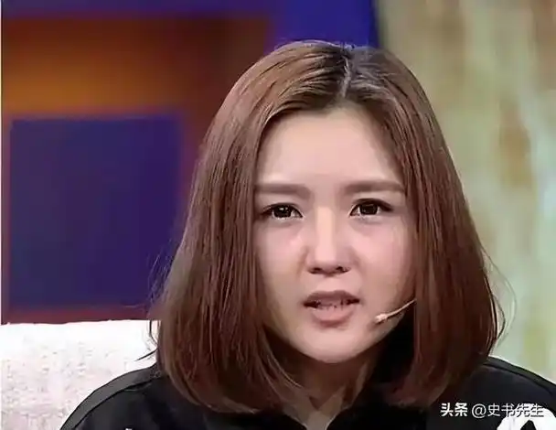 有种差距叫释小龙何洁分手,11年后,一个身家过亿,一个捉襟见肘