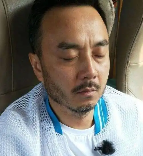 汪涵#,#胡子花白#,#老了