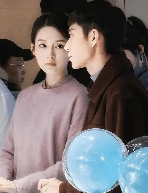 李沁带来都市爱情剧,变身芭蕾舞演员,搭档1990后实力派小学生_张一山