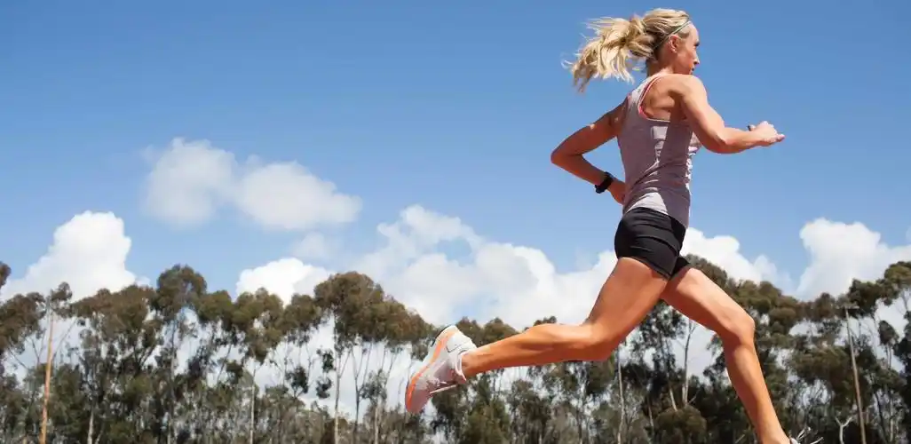 坚持跑步皮肤会变好吗(坚持长跑有好处)-运动百科 - 东原养生网