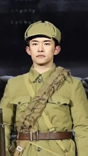 易烊千玺长津湖军装照出炉网友不淡定了请问国家分配对象吗