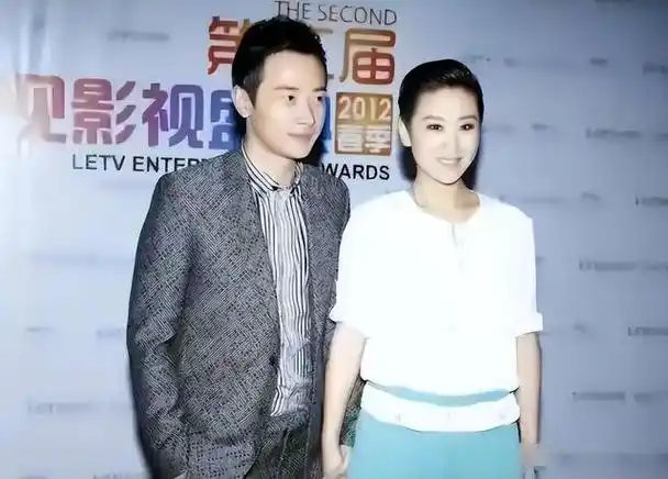 回顾苗圃与罗晋分手10年她嫁二婚富豪生龙凤胎他娶唐嫣做爸爸