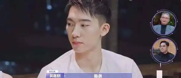 张豆豆于家翊终聊崩,二人饭桌争吵,于家翊束手无措独自离席,感情再添