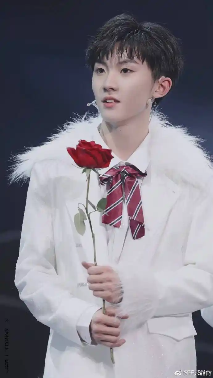 兔牙系男明星#康康兔牙少年马嘉祺吧,超可爱的～@typhoonproject