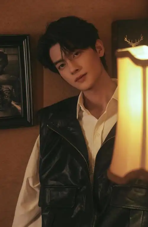 p data-id="gncnc2a2mg">陈鹤一,2000年10月12日出生于河北省石家庄