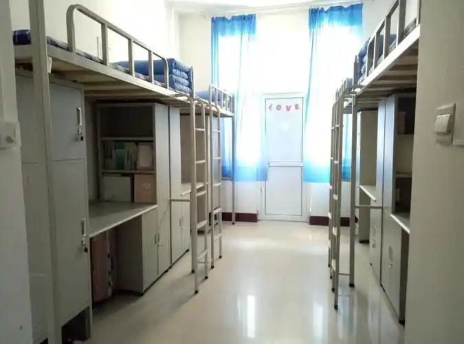 干净整洁的宿舍环境