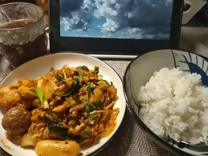 今日份晚饭一个人也要好好吃饭呐