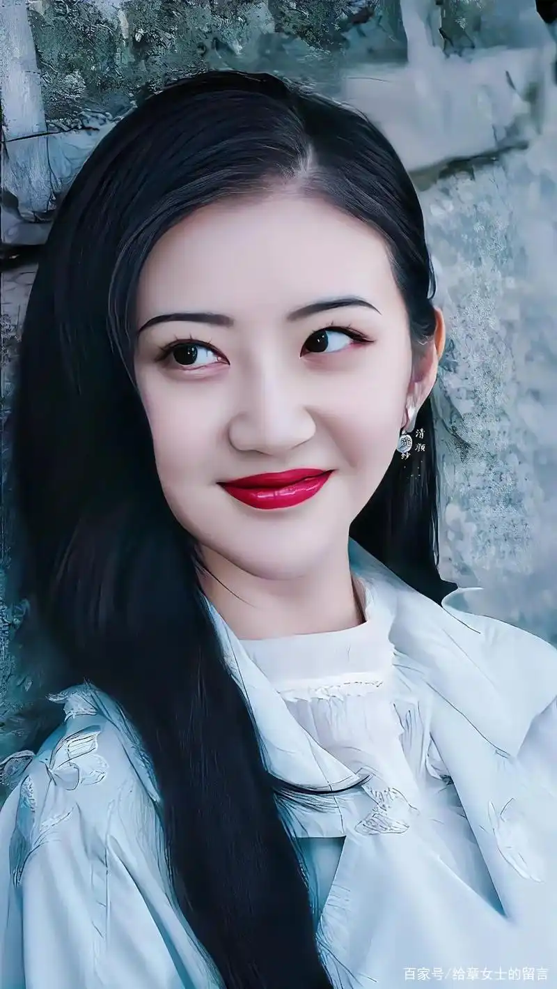 景甜"司藤"剧照!真的太美了