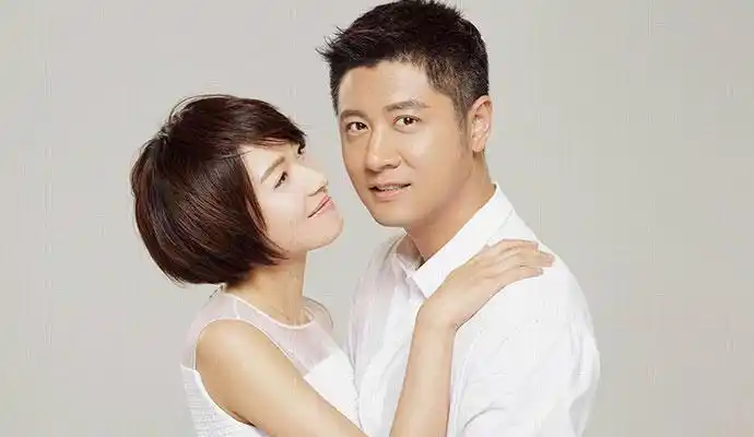 娱乐 明星 万茜老公是干什么的 近日,女演员万茜昔日孕照曝光上热搜