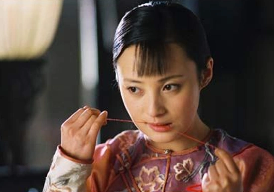 (蒋勤勤电视剧《乔家大院》剧照)