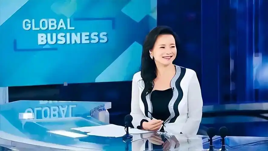 图文万粉激励计划#但是就有这样一位贪心不足蛇吞象的主持人,一边在