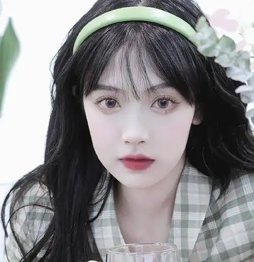 女生头像优质御姐女头赞评论更多