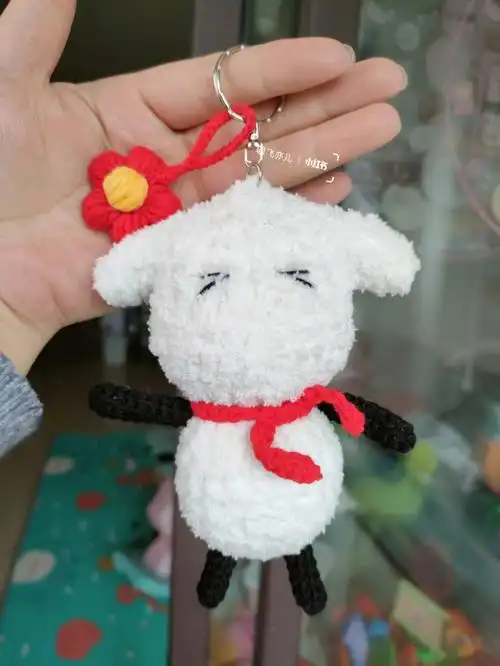 易烊千玺易只烊小羊包包挂件玩偶图解