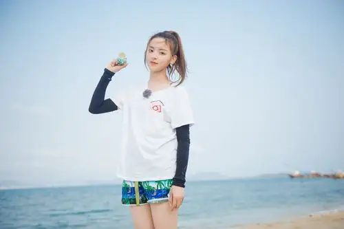 火箭少女101——杨超越78 - 堆糖,美图壁纸兴趣社区