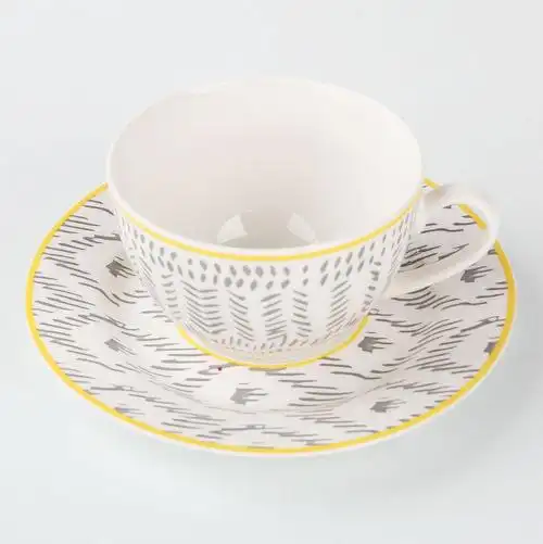 12 个圆形优质日常使用新骨中国茶杯和茶碟