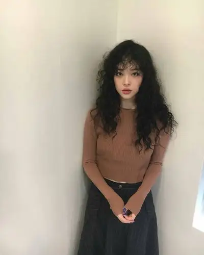 春夏的文艺感好圈粉复古泰迪卷超抢镜