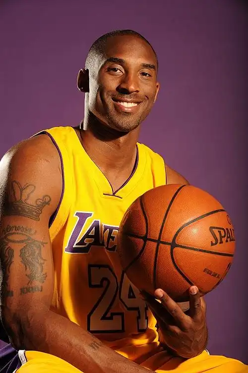 我们永远不会忘记他的样子(少年科比)书评