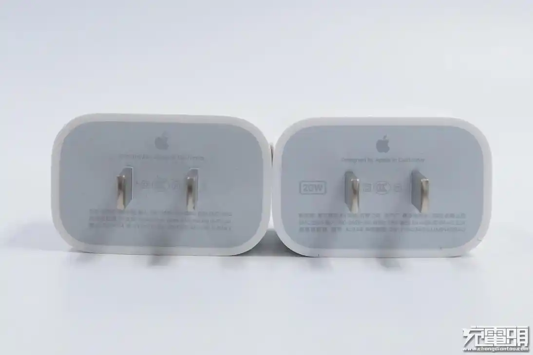 苹果原装充电器20w与18w对比