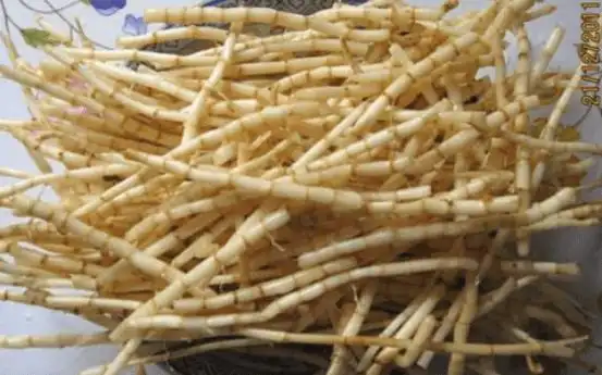 白茅根有何功效作用?白茅根泡水可以长期饮用吗?