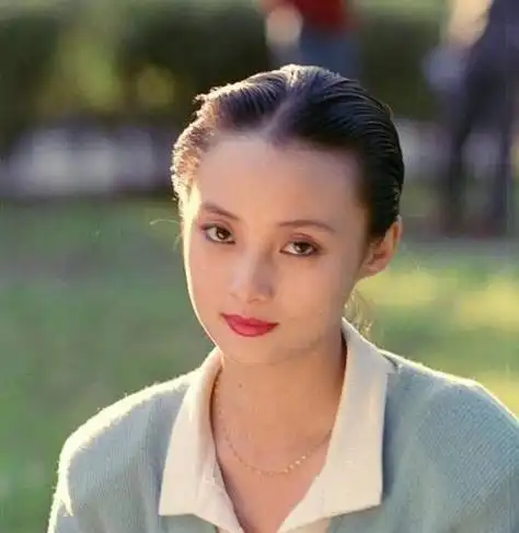 没有ps的年代,当年还在大学的蒋勤勤到底有多美?