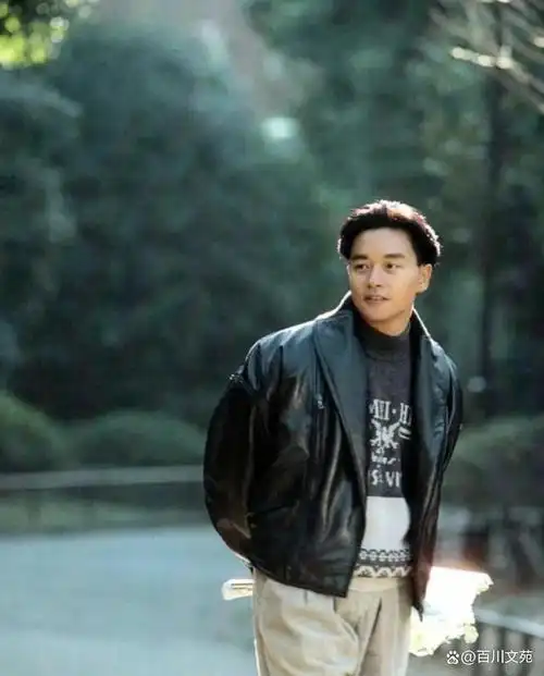 一转眼哥哥已离开21年读完这本书你会更了解张国荣的一生