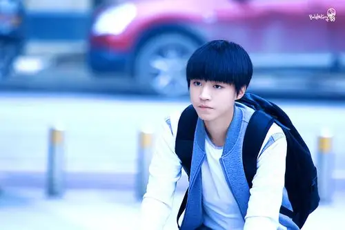 王俊凯#161130 《我们的少年时代》拍摄 高清5p