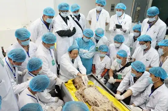 医学院培训合影学员与水针刀专科医院临床学习合影学员与中医微创水