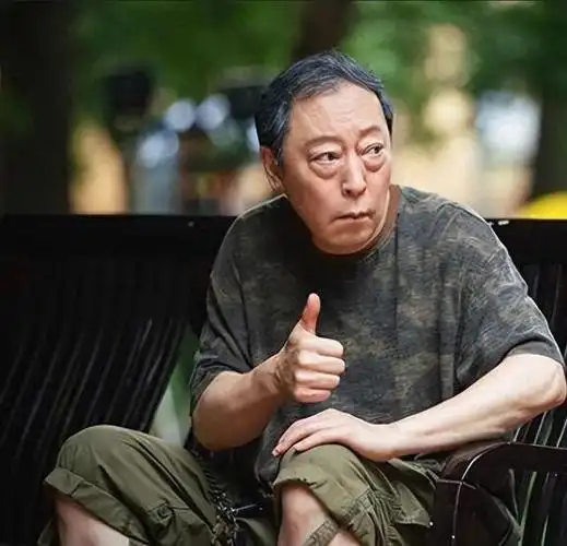 倪大红不再隐瞒,与倪萍不止是同姓这么简单,还是她妹妹的老公?