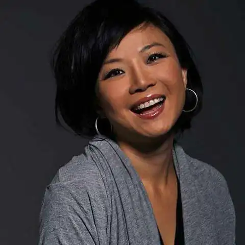 1,二十年前,老狼被追着问,你是不是郭峰?