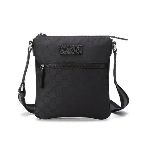 gucci古驰男士织物单肩斜挎包449183g1xhn视频