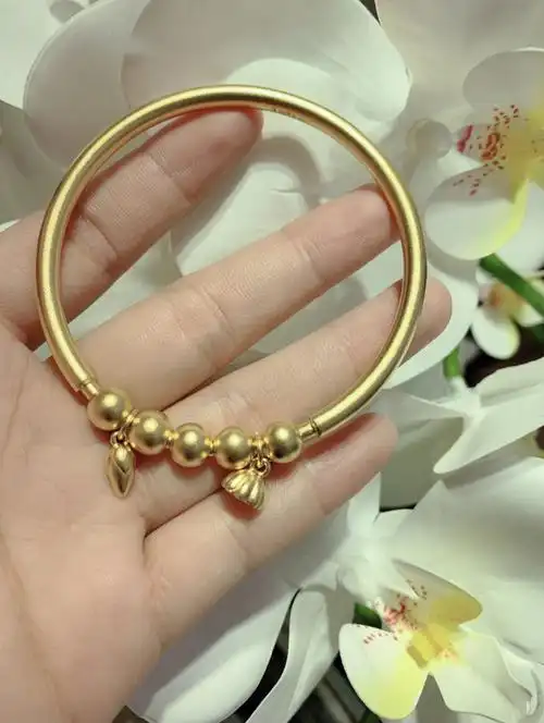 超赞的克徕帝黄金手镯