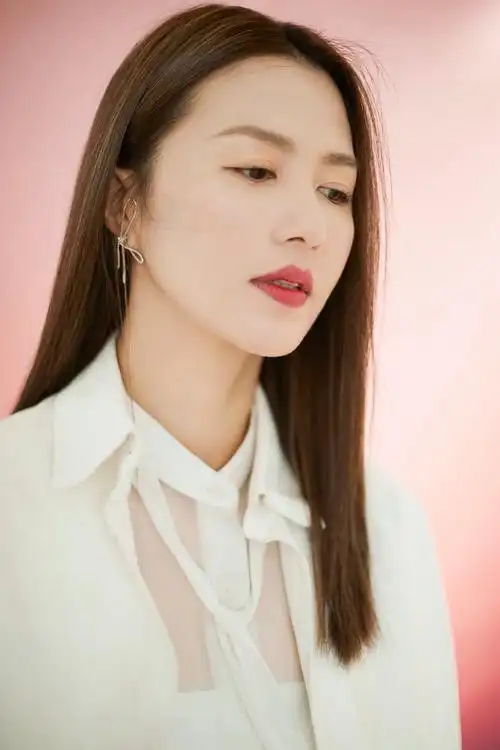 谭维维##谭维维活动look