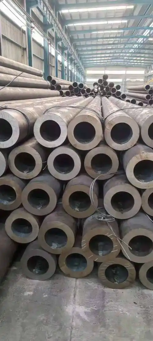 q235无缝钢管大口径厚壁无缝管合金锅炉管定尺图片
