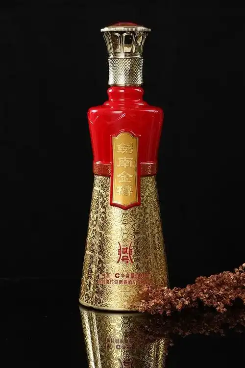 剑南春是"中国八大名酒"之一."剑南金樽"更是传承名门风范, - 抖音