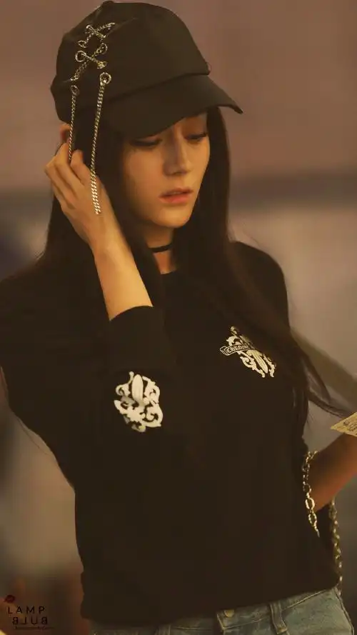 迪丽热巴·迪力木拉提