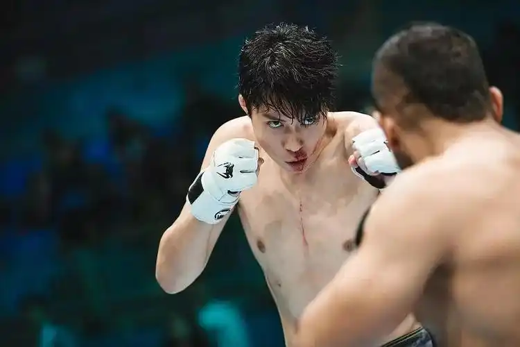 《羞羞的铁拳》艾伦演出趣味,更演出灵魂