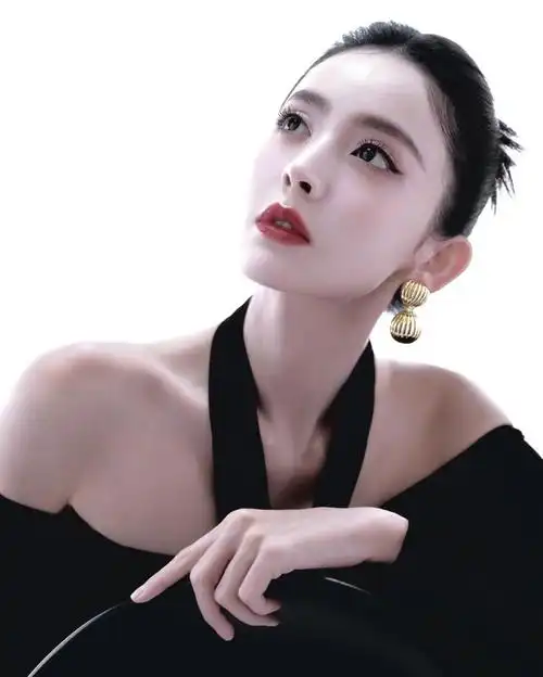 古力娜扎性感写真大赏,真的超级美