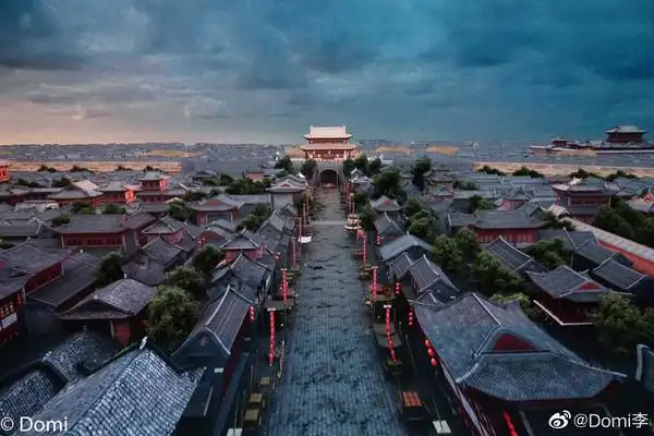 新春游开封欢度宋都皇城中国年