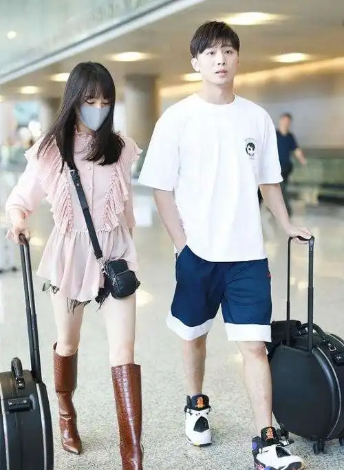 郑爽男友张恒回应软饭男只求问心无愧