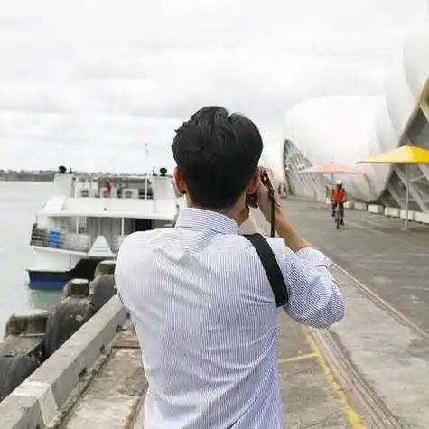 背影头像男微胖 男生头像图片大全 -【爱个性】